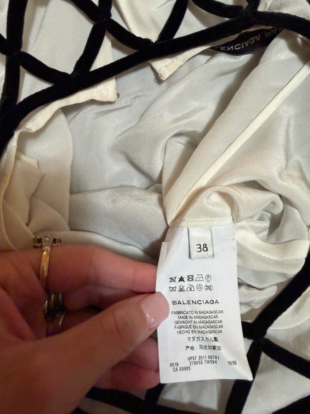 Balenciaga Black Lattice Mini Dress with Cream Underlayer - Picture 6 of 9